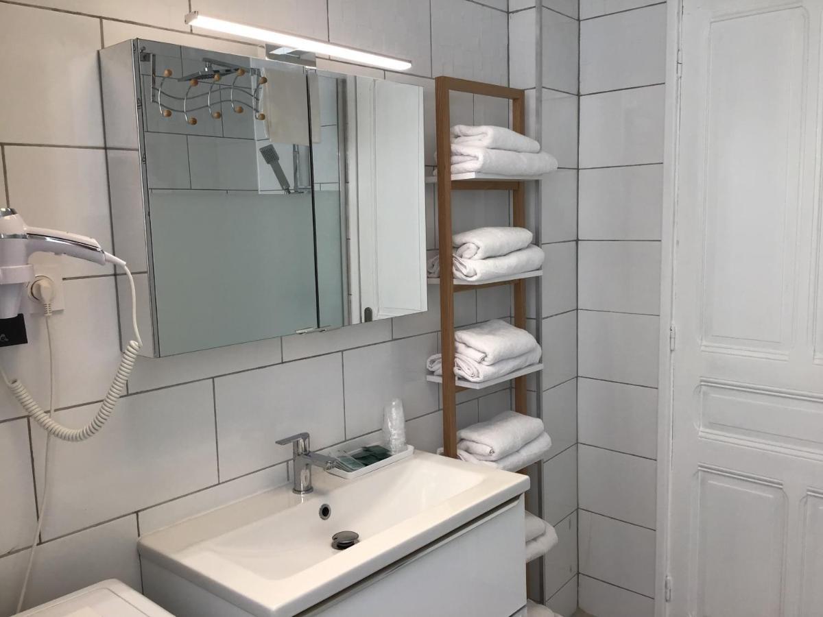 Appartement Lumea 80 M2 Climatise Parking Proche Sanctuaires Lourdes Buitenkant foto